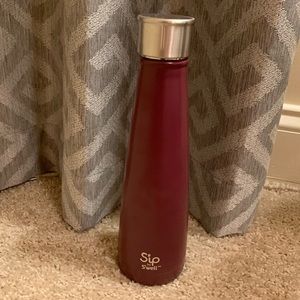 Sip by Swell bottle